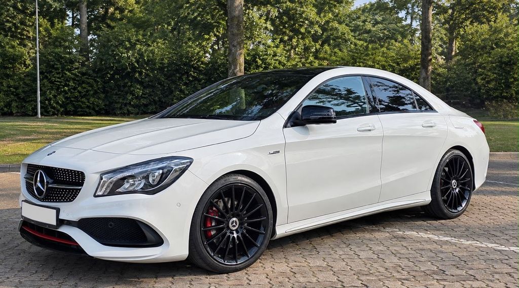 Image of Mercedes-Benz CLA 250