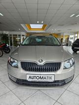 Skoda Octavia Combi  Automatik/1.Hand/AHK/Xenon - gebrauchte Skoda Octavia aus dem Jahr 2015
