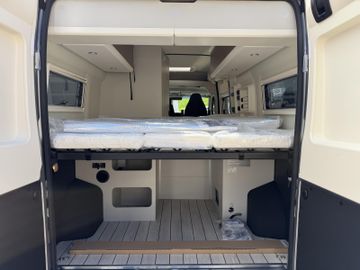 Westfalia Columbus 600 E 140 PS Winterpaket SOLAR Markise