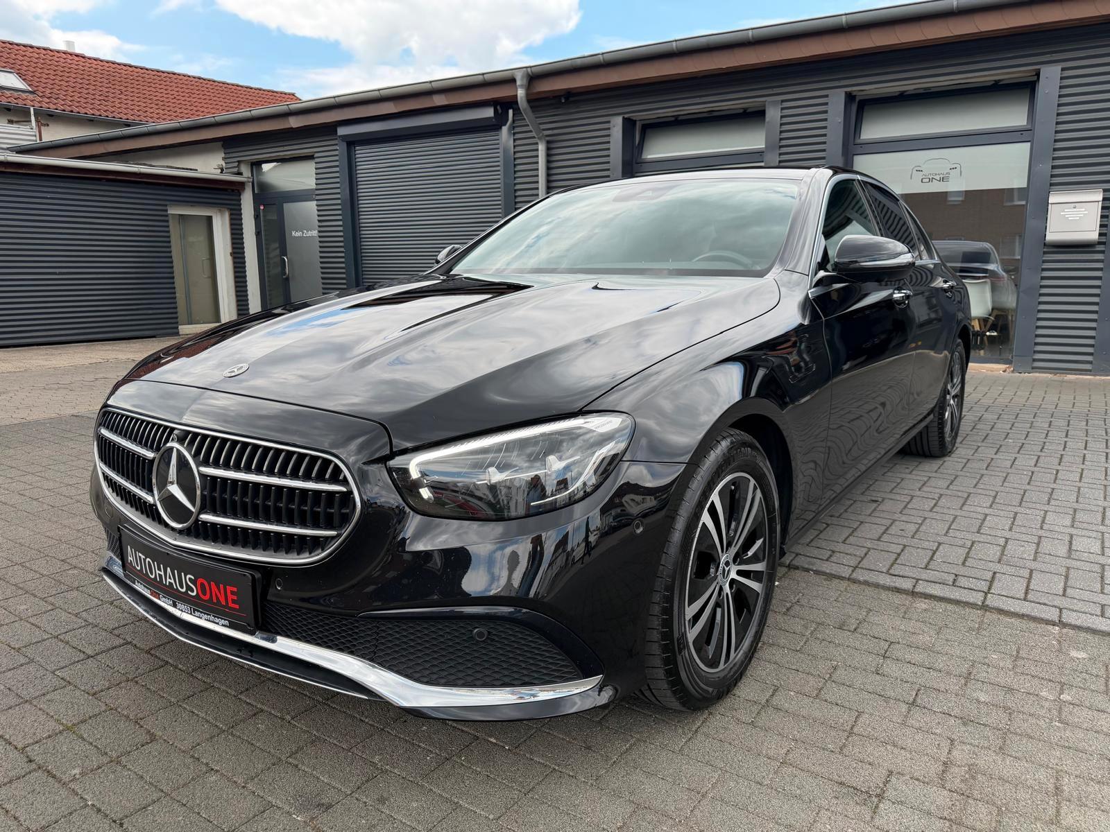 Mercedes-Benz E 220d Avantgarde 360°KAMERA/KEYLESSGO/BURMESTER