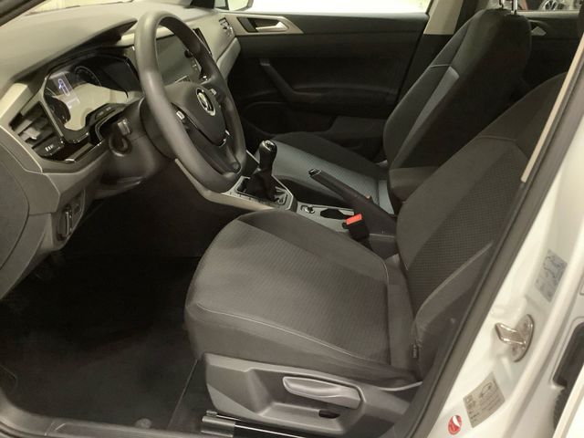 Polo Comfortline 1,0 l 59 kW Klima, SHZ, GRA, PD