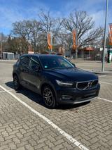 Volvo XC40 B4 AWD Momentum Pro Geartronic Momentum Pro - Volvo XC40 in Hamburg