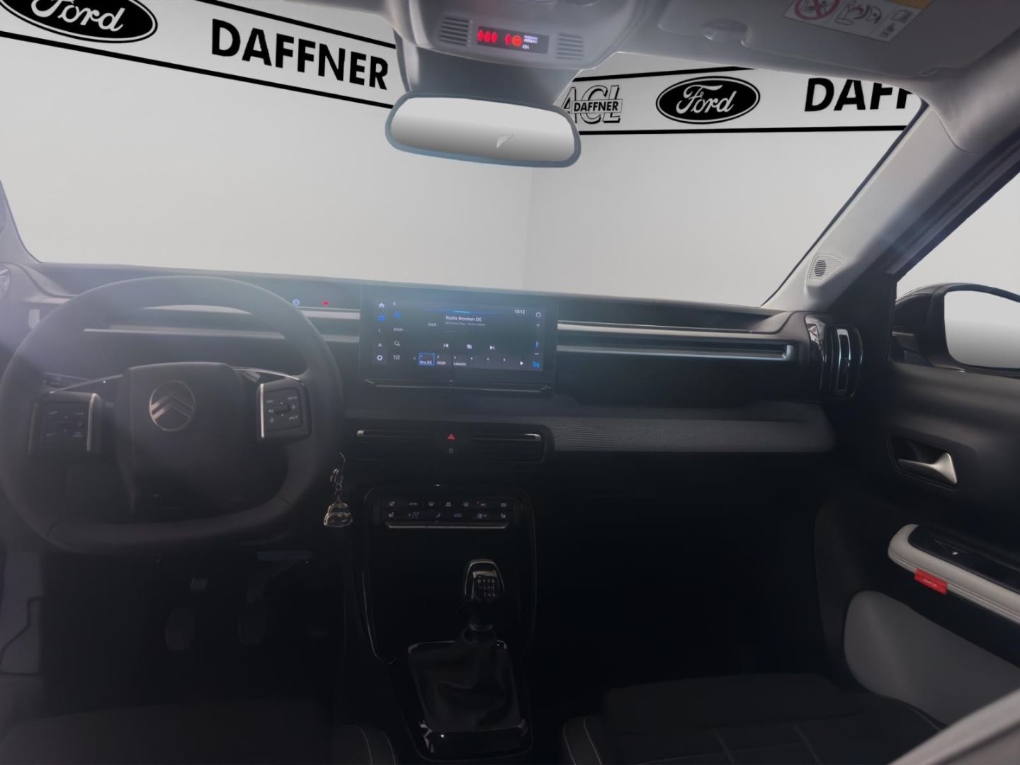 Fahrzeugabbildung Citroën C3 Turbo 100 MAX HUD Navi Soundsystem LED Apple