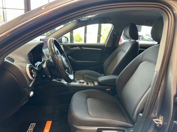 MYAUTOCENTER – Gebraucht- und Jahreswagen mit Werkstattservice in Pfaffenhofen Audi A3 Sportback *Virtuel*Xenon*Navi*