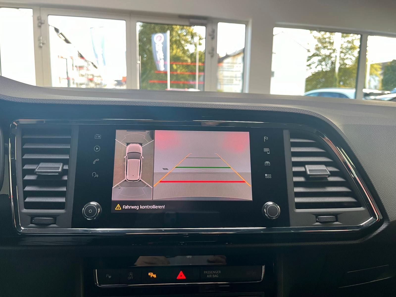 Fahrzeugabbildung SEAT Ateca 1.5 TSI DSG Xcellence*1.Hand*AHK*360°*App*