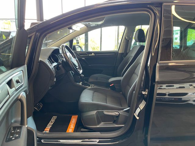 MYAUTOCENTER – Gebraucht- und Jahreswagen mit Werkstattservice in Pfaffenhofen Volkswagen Golf Sportsvan VII United *Navi*Klima*LED*