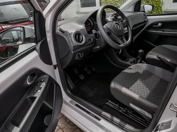 Volkswagen up! join up! Winter-Paket Sitzheizung