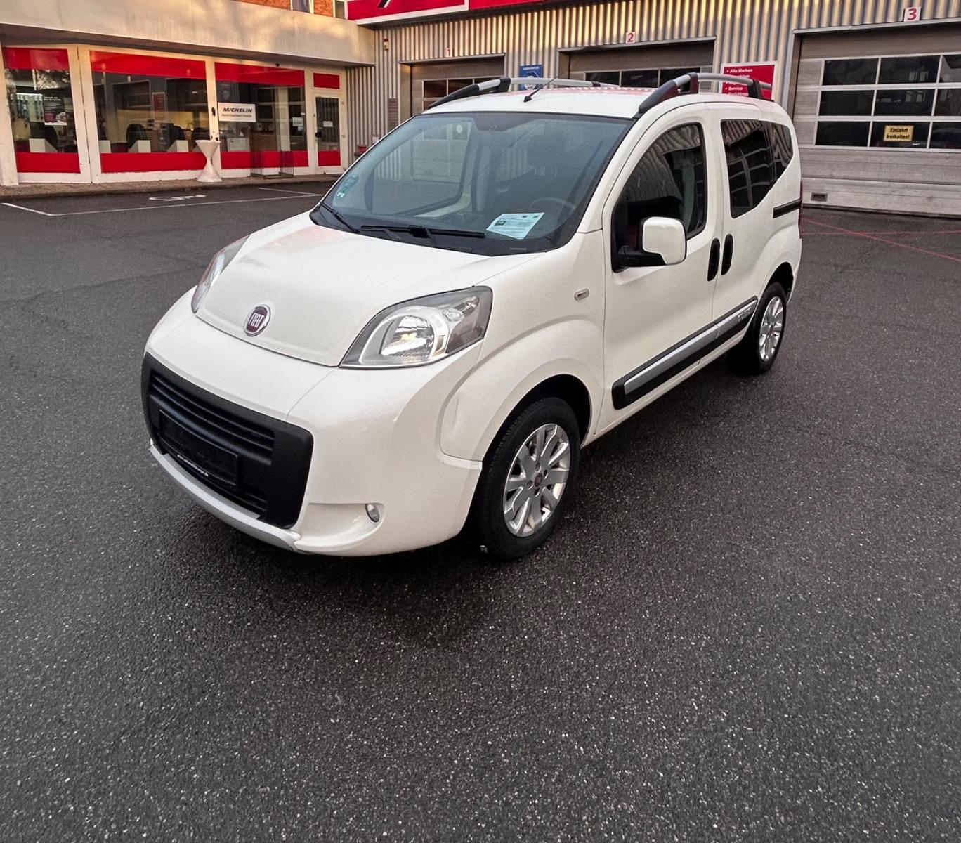 Fiat Qubo 1.3   SHZ - PDC - STANDHEIZUNG - ALU