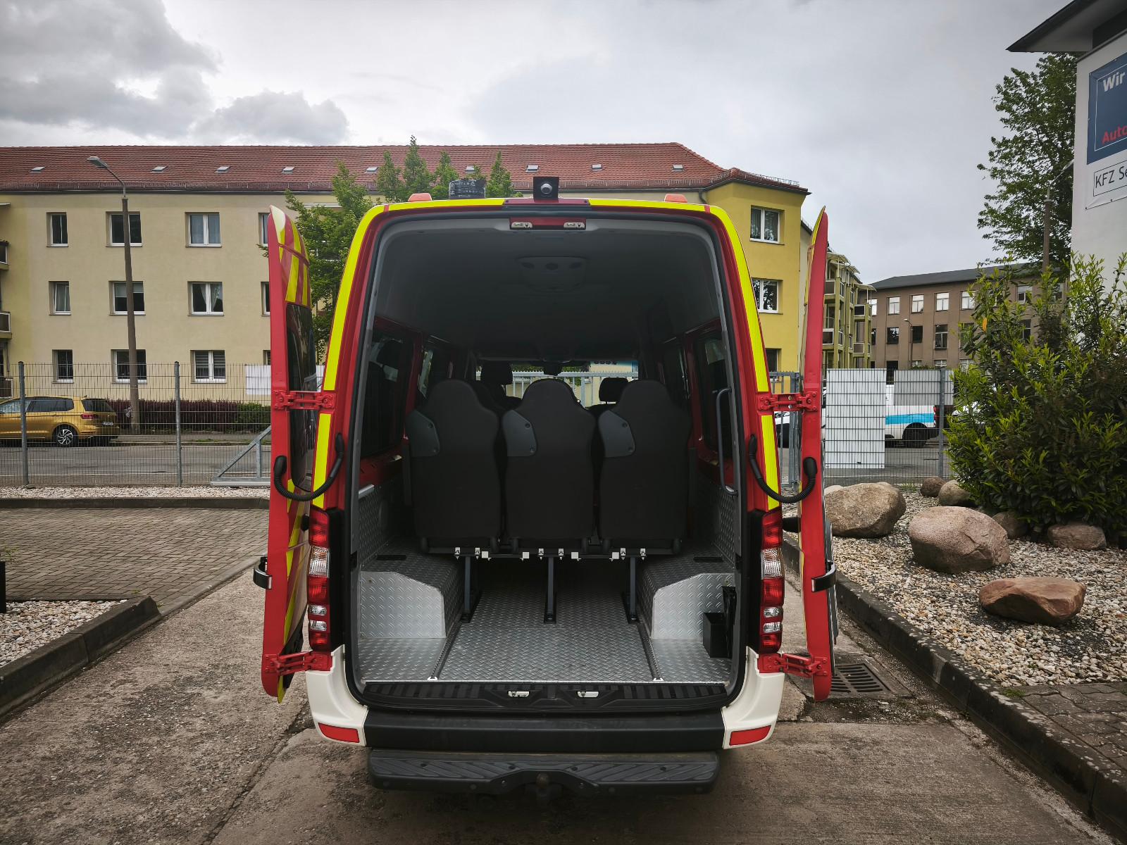 Mercedes-Benz Sprinter 519