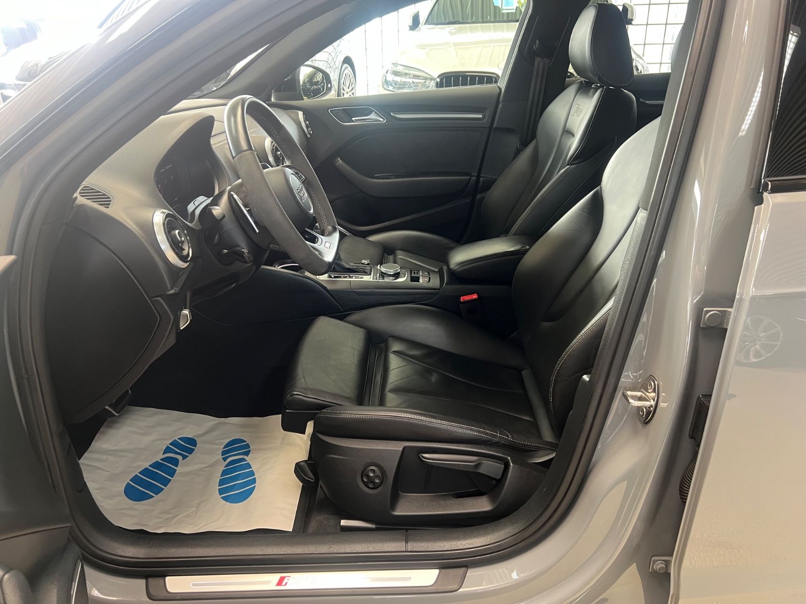 Fahrzeugabbildung Audi RS3 RS 3 Sportback 2.5 TFSI quattro *VIRTUAL*B&O