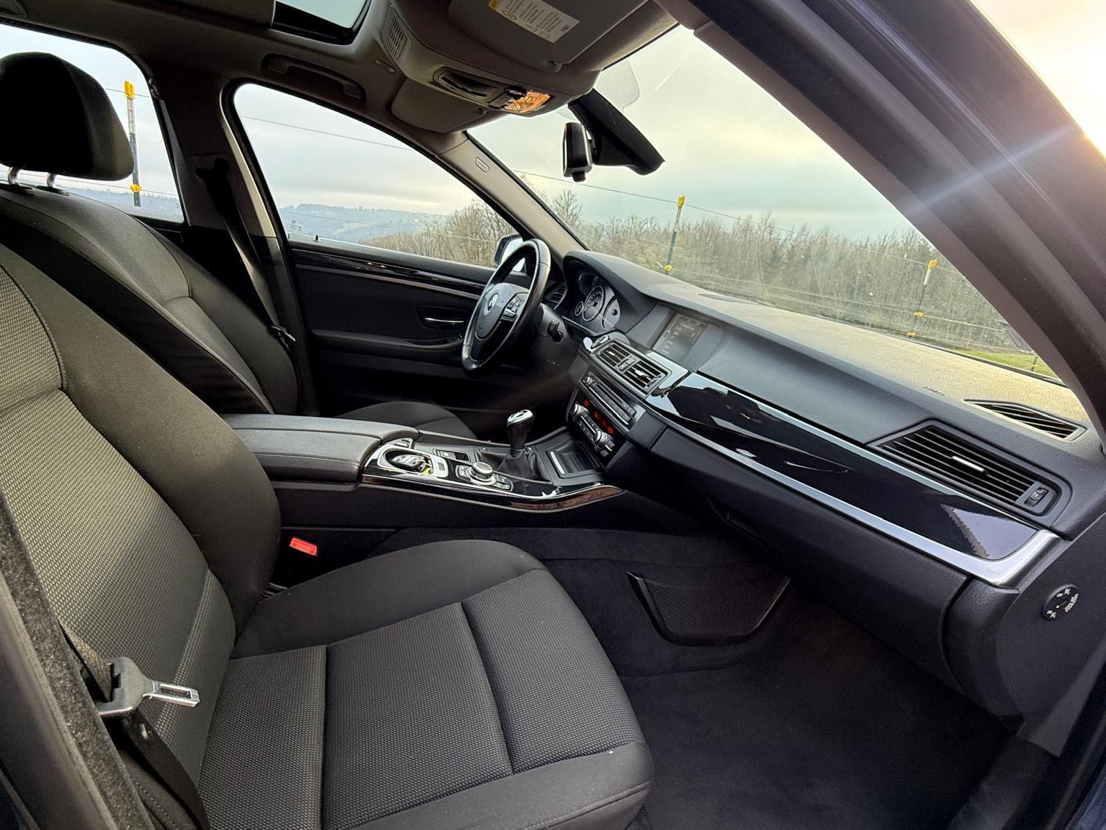BMW 520 2011 — photo 7
