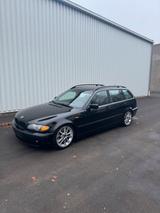 BMW E46 330d Touring - BMW 330 aus 2003: 330d