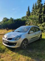 Renault Clio Grandtour by Rip Curl 1.2 16V Eco2 Rip Curl - Renault Clio von privat