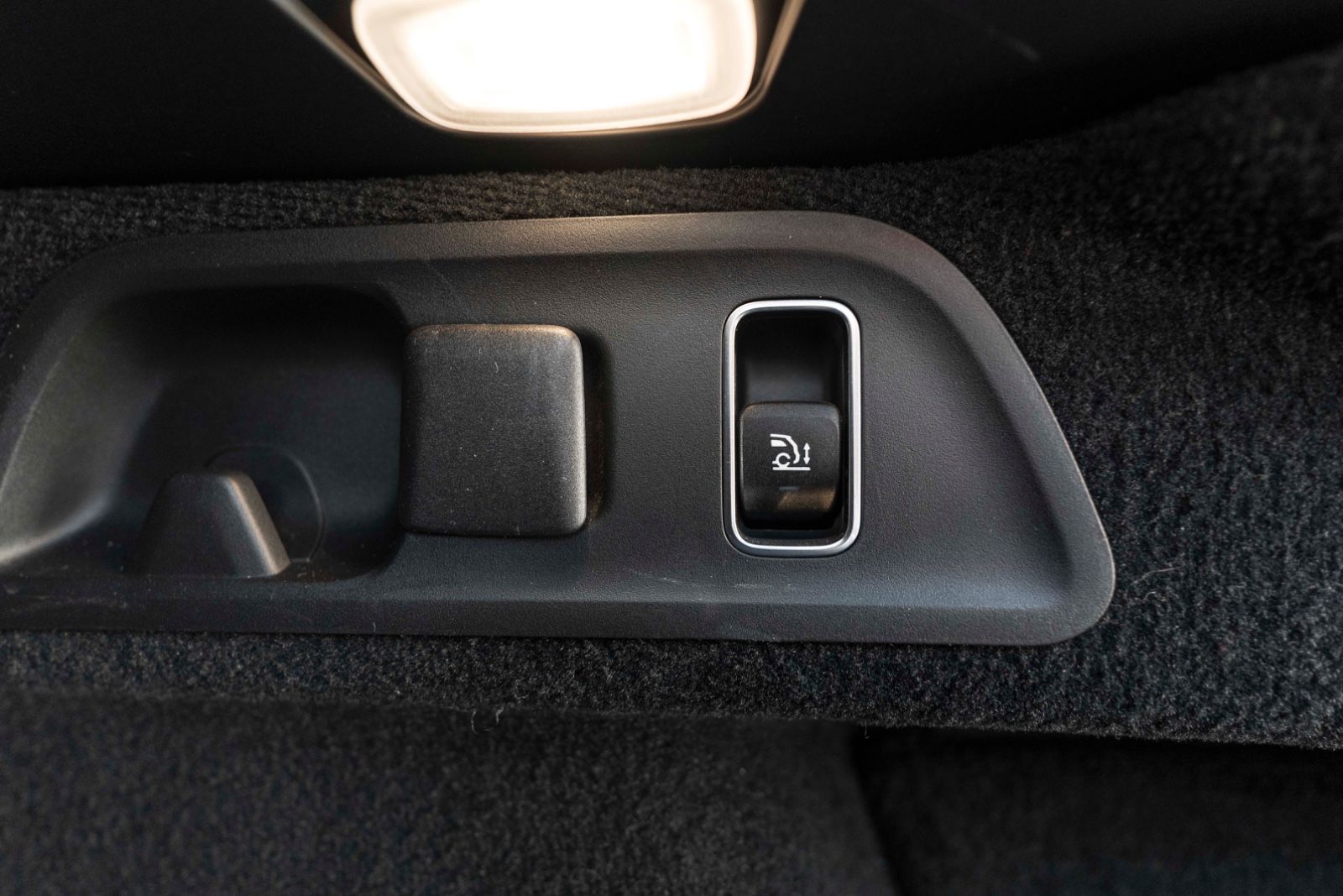 Fahrzeugabbildung Mercedes-Benz GLE 350 d 4MATIC AMG MULTI BURMESTER 360° ACC