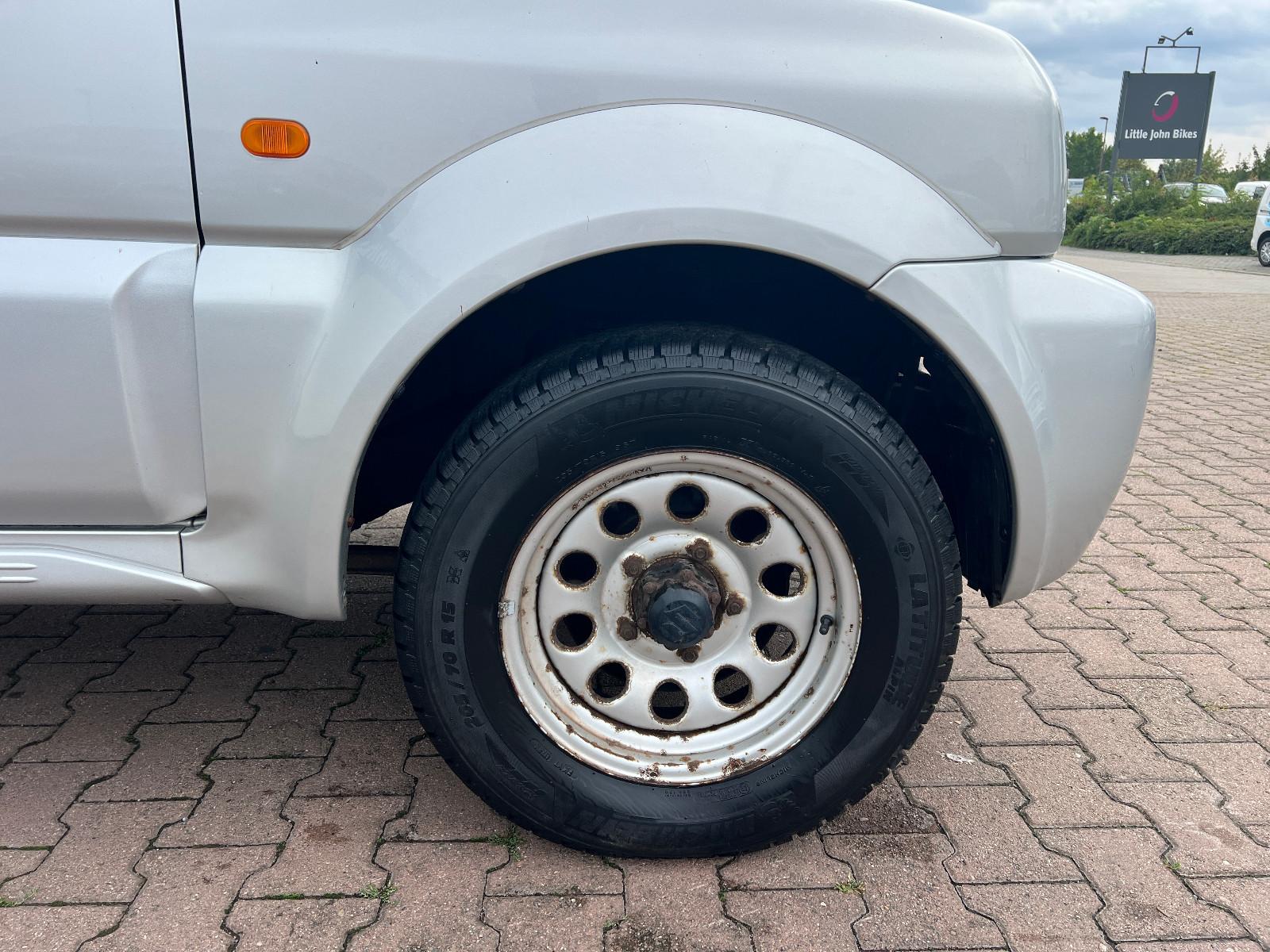 Suzuki Jimny 2006 — photo 20