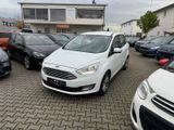 Ford Grand C-Max Grand C-MAX Titanium - Ford Grand C-Max mit Benzin-Antrieb: Kombi