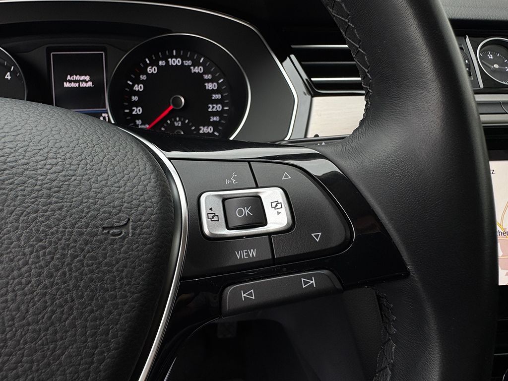 Passat Variant 2.0 TDI Highline *LED*AHK*STDHZG*