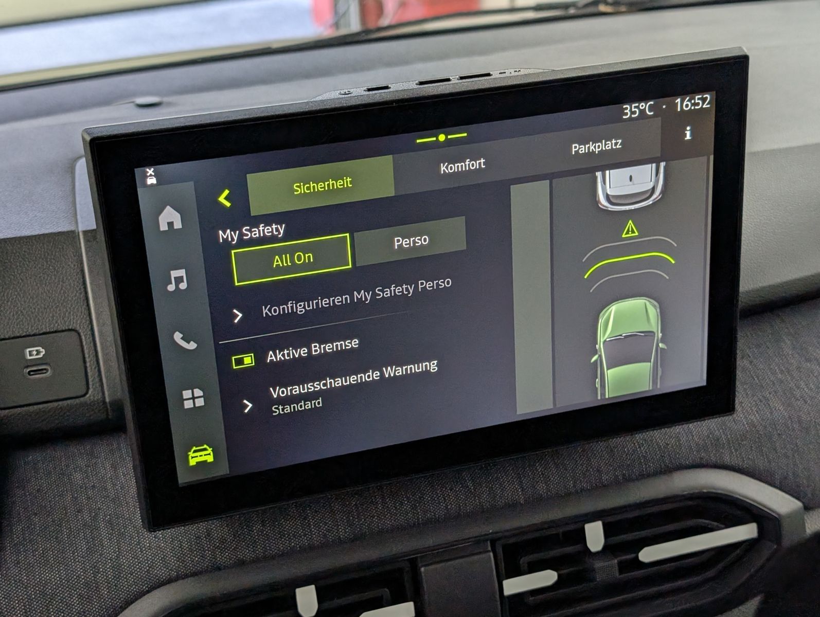 DACIA Sandero  Expression TCe 100 Kamera Media Display – Bild 23