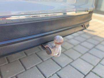 Volkswagen Tiguan - 12