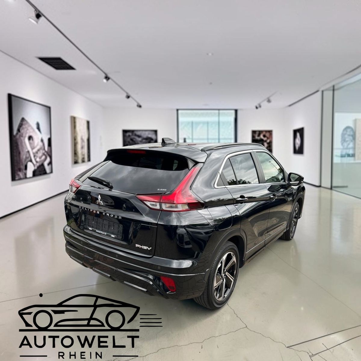Mitsubishi Eclipse Cross Plus Select Black Hybrid 4WD imagem 2