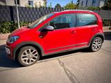 Volkswagen up! 1.0 cross up!  - VW up! in Ludwigshafen