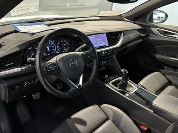 Fotografie 11 des Opel Insignia Sports Tourer 1.5 Diesel Ultimate