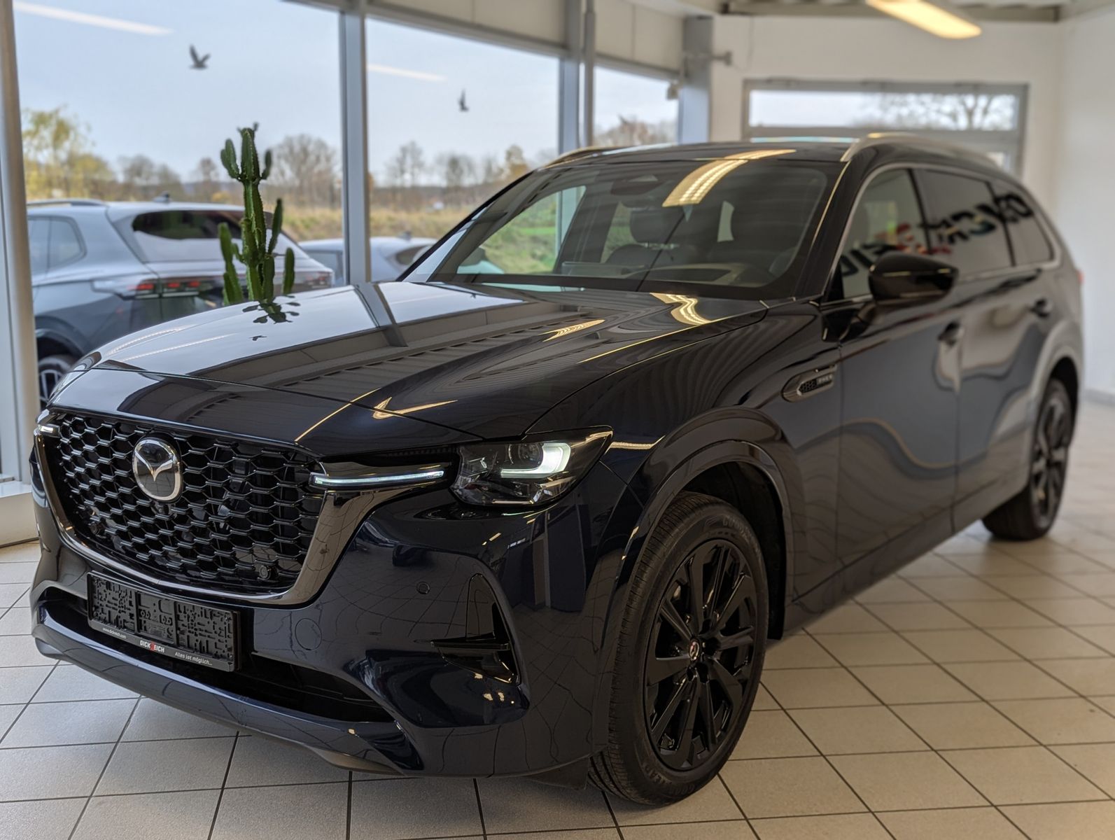 MAZDA CX-80 2.5SKYACTIV PHEV 327 HOMURA+ 7-Sitze Pano - Image 3