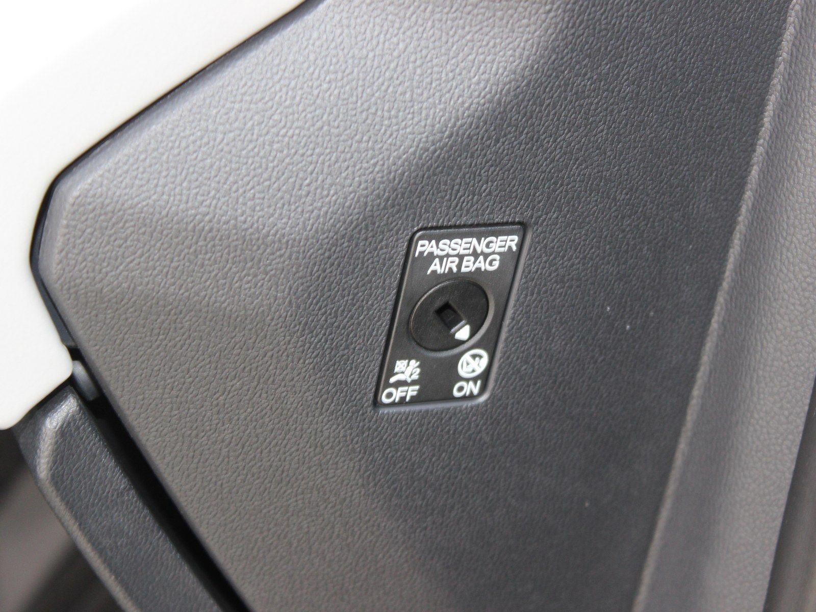 Fahrzeugabbildung Ford Explorer RWD