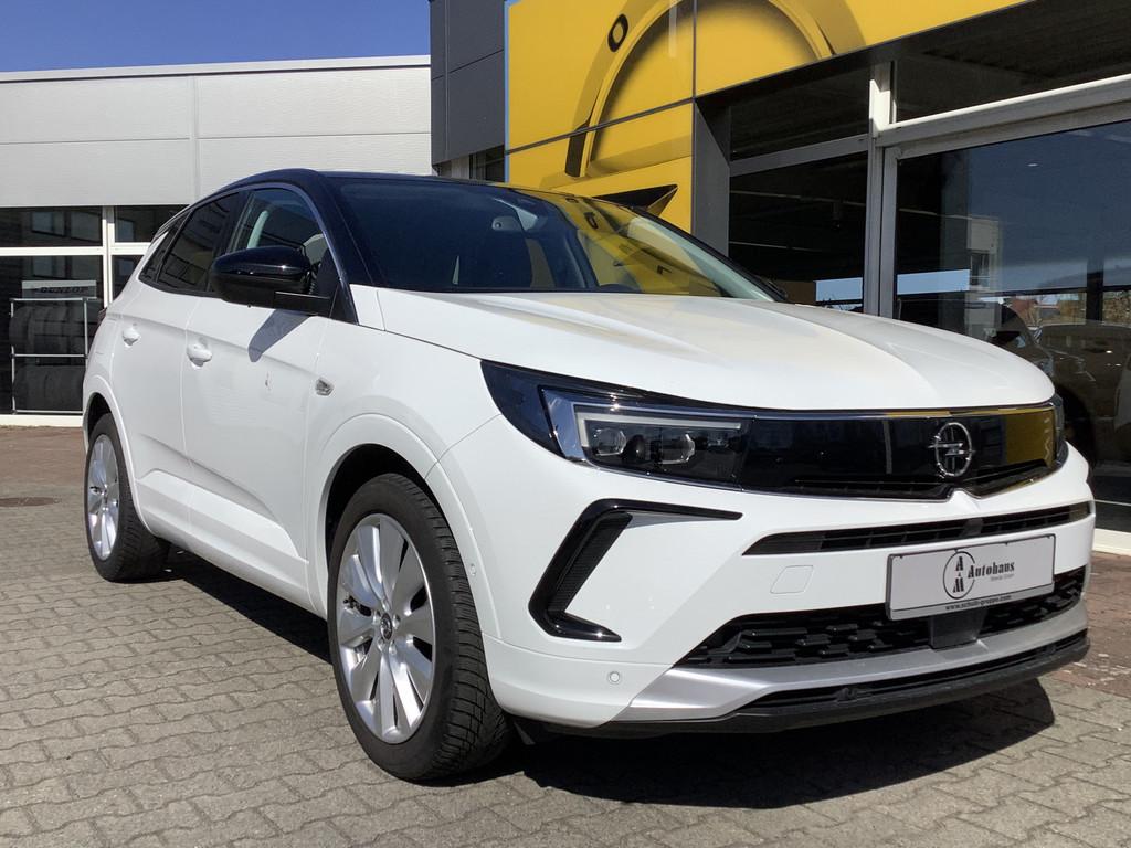 Opel Grandland 1.5 Ultimate SHZ NAVI MATRIX-LED 360°