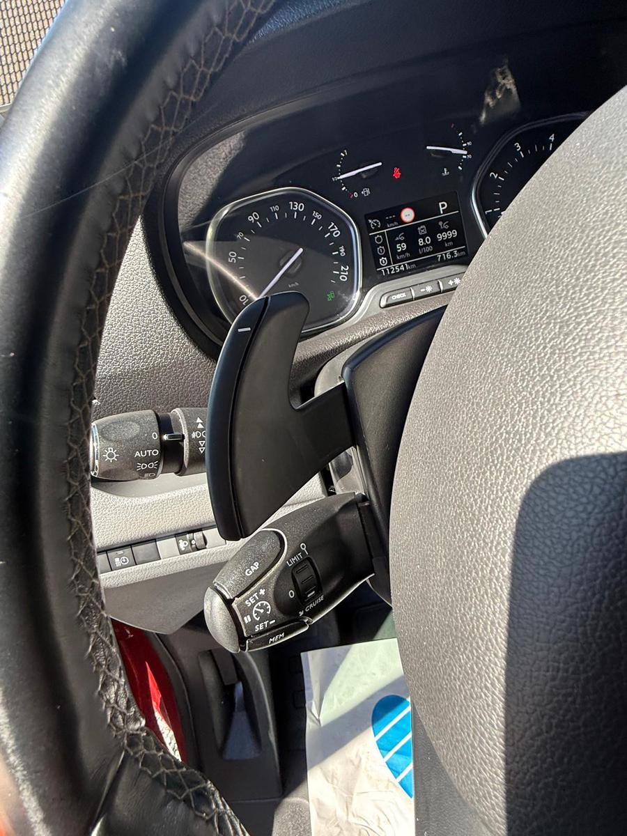 Opel Vivaro Automatik Elegance Standheizung PDC 177Ps