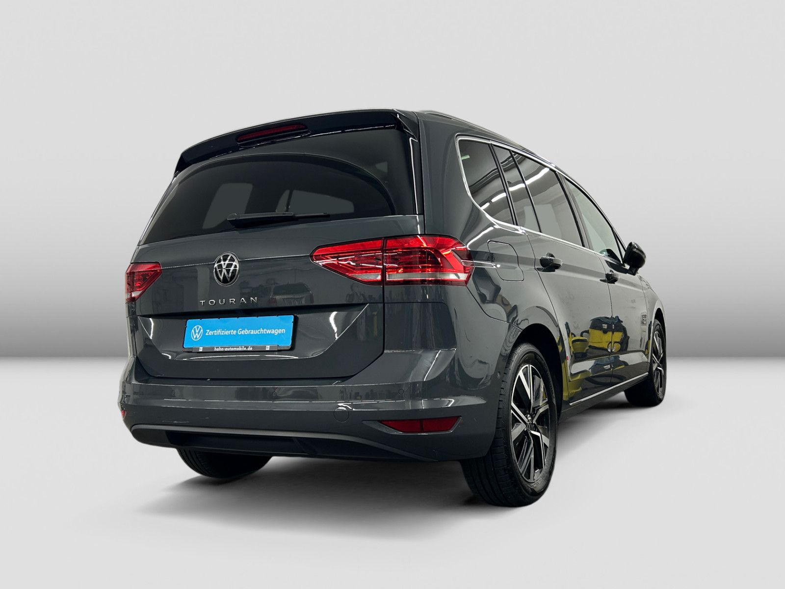 Volkswagen Touran 1.5TSI DSG Highline AHK Pano LED Navi Cam foto 4