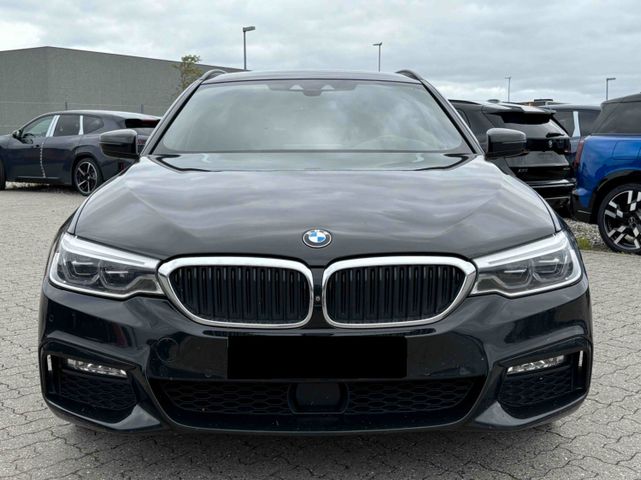 BMW 540 d xDRIVE*M SPORT*MWST*B&amp;W*ACC*LEDER*STANDH*