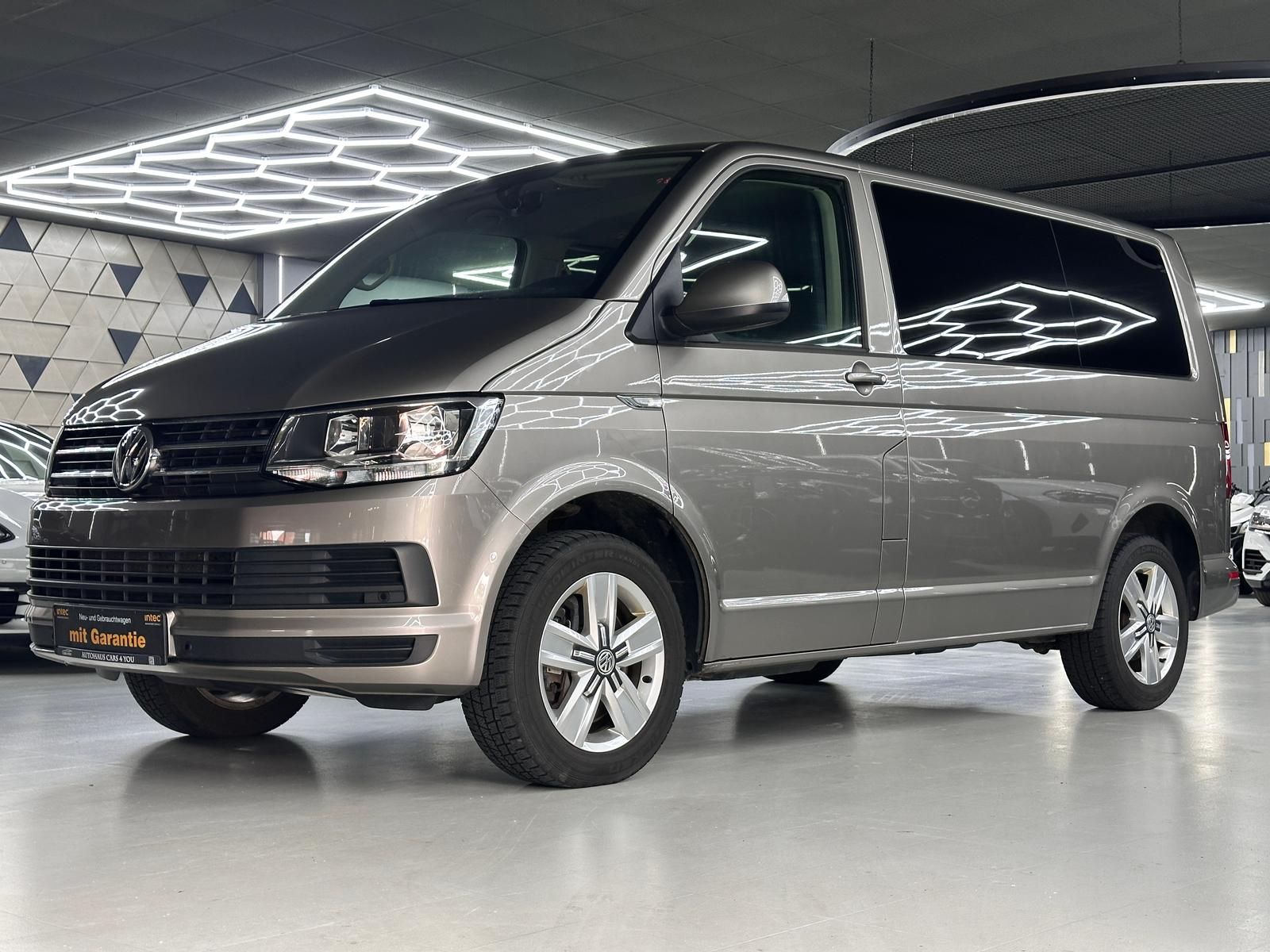 Volkswagen T6 Multivan Comfortline 2.0 TDI DSG AHK SHZ CAM