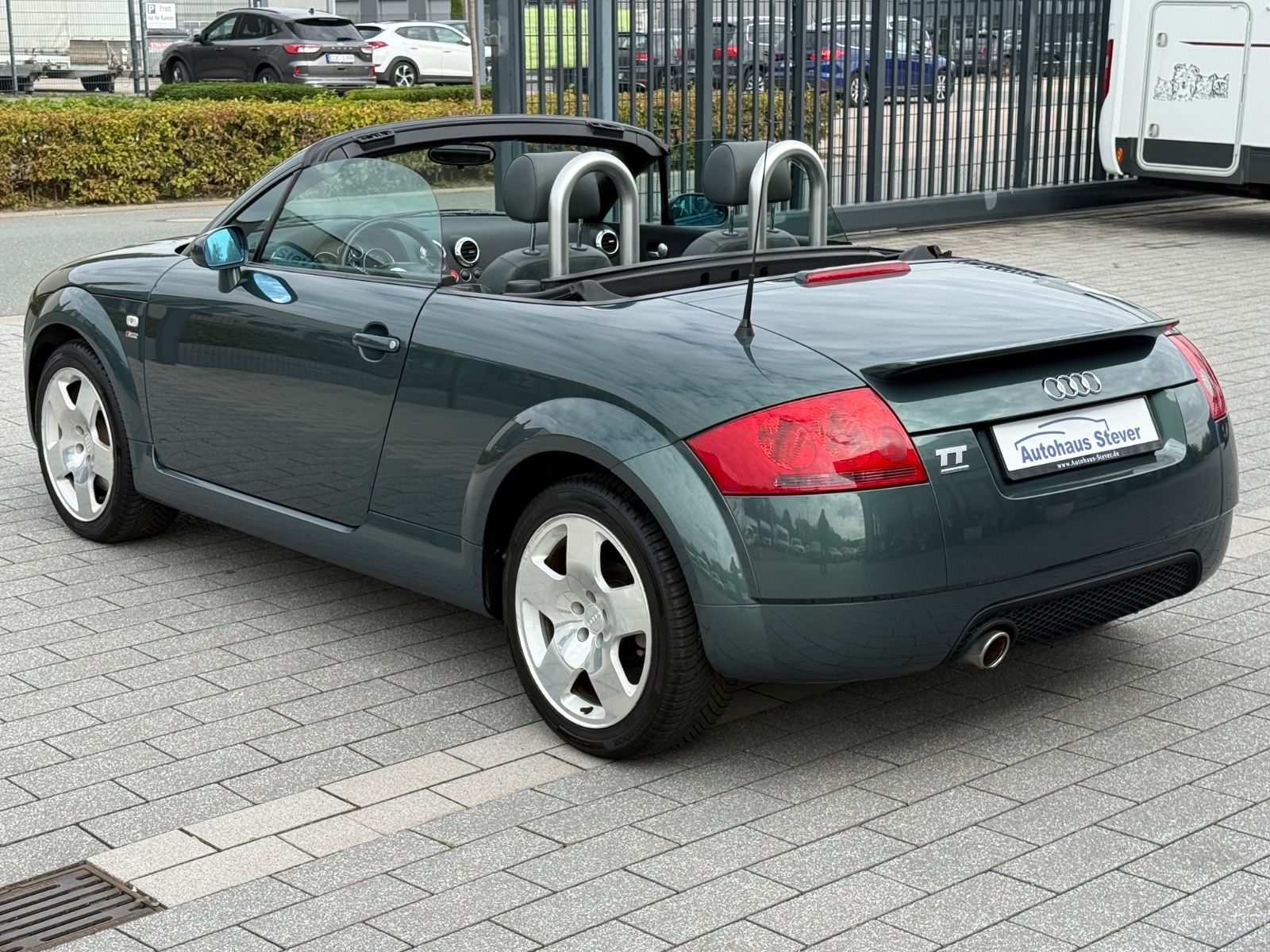 Fahrzeugabbildung Audi TT Roadster 1.8T quattro S-Line CABRIO LEDER SHZ