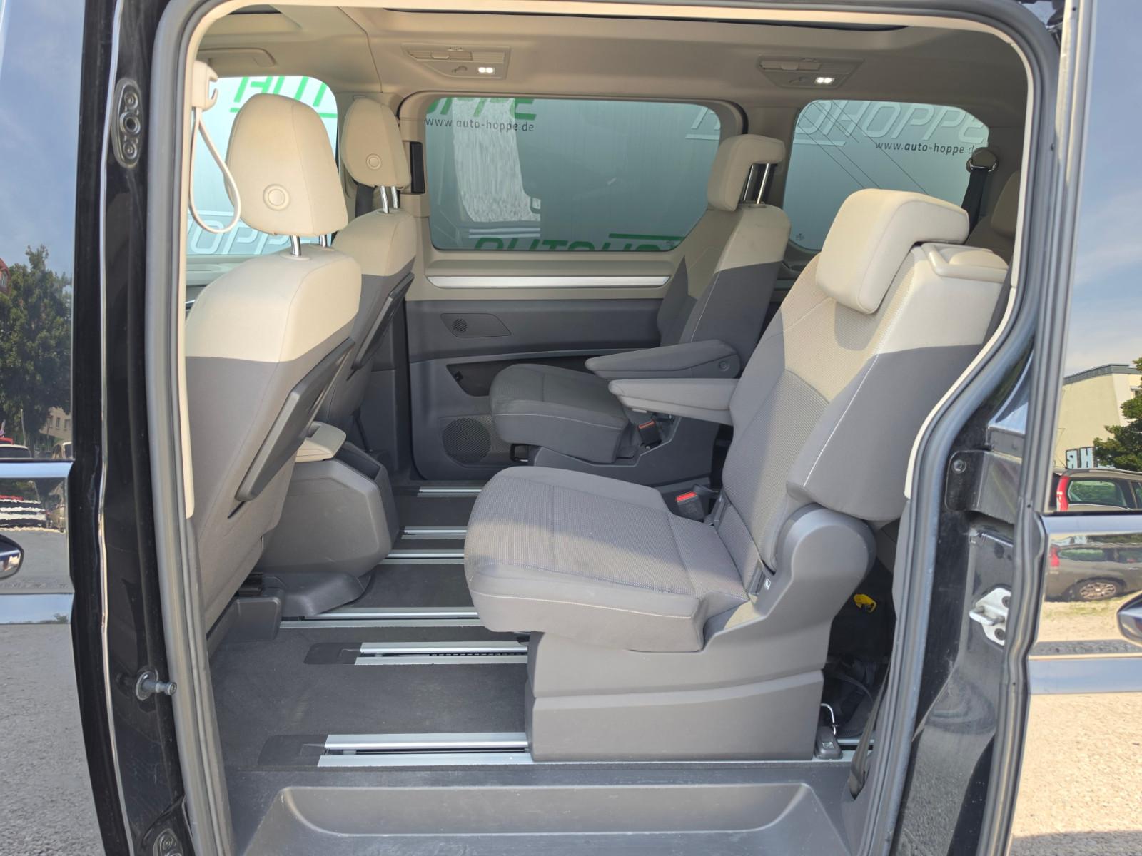 VOLKSWAGEN T7 MULTIVAN LIFE eHYBRID 150ch - 6 PLACES - TOIT PANORAMIQUE - ACC - ATTELAGE PIVOTANT - CHAUFFAGE AUXILIAIRE