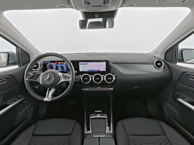 Fahrzeugabbildung Mercedes-Benz B 180 Progressive Adv.*Kamera*LED*Easy-Pack*MBUX