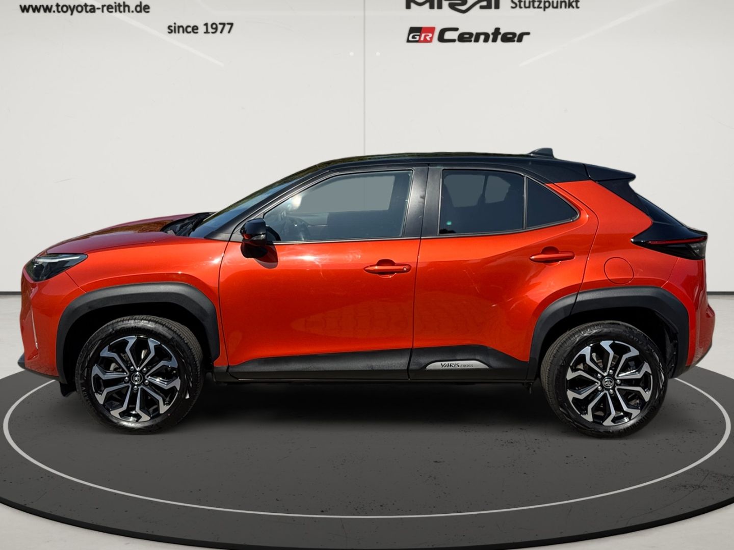 Toyota Yaris Cross Hybrid FWD Spicy Edition Navi LED Ap imagem 2