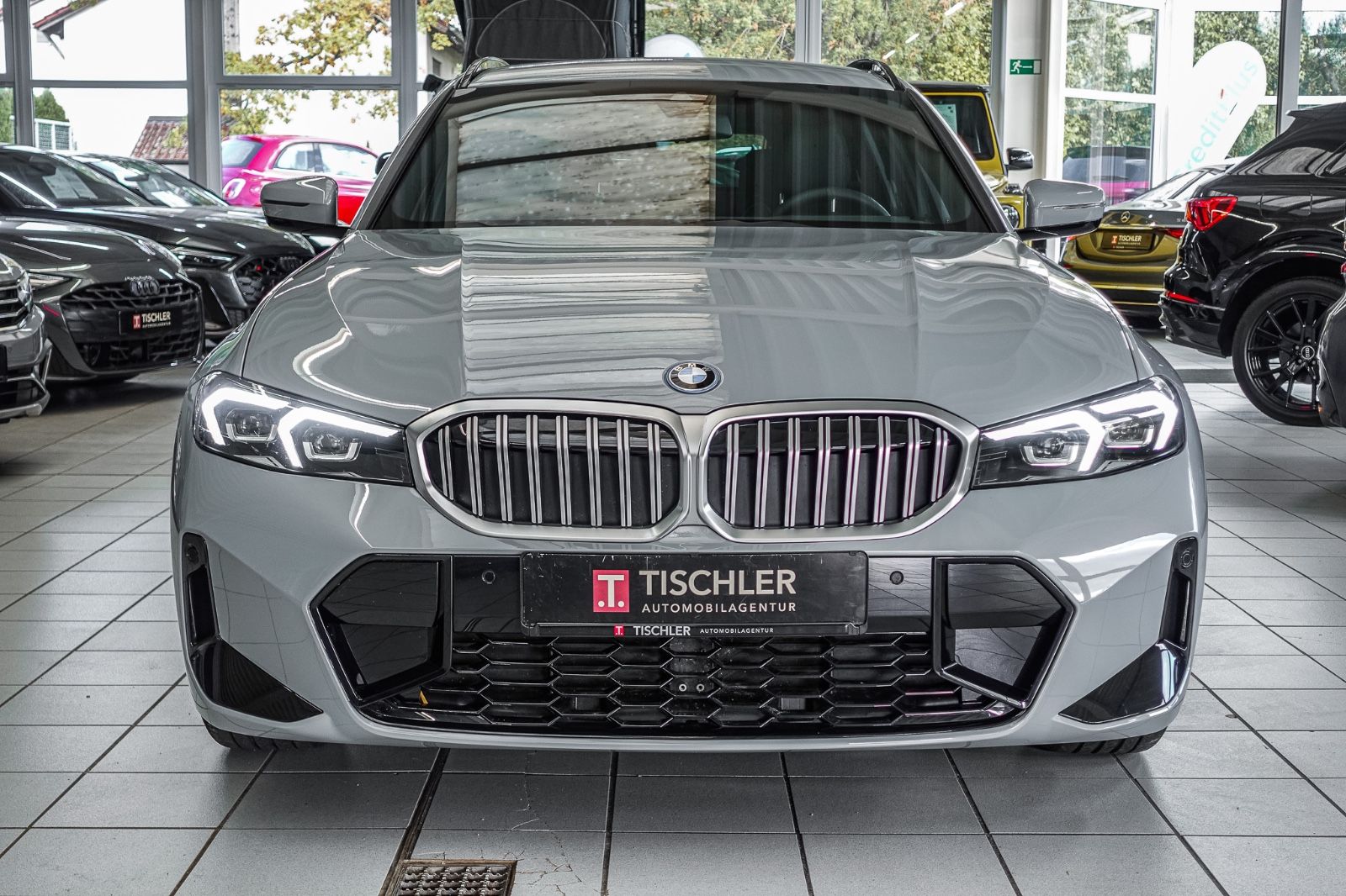 BMW 330e Touring M Sport*Leder*AHK*HiFi*R-Kam*1.Hand imagem 2