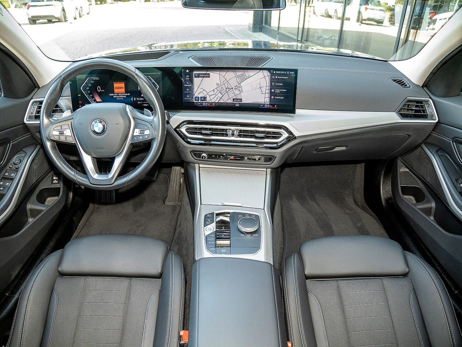 BMW 330i xDrive Tour Sportsitz HUD Standheiz Cam DAB foto 5