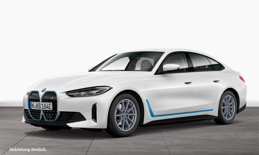 Image of BMW i4