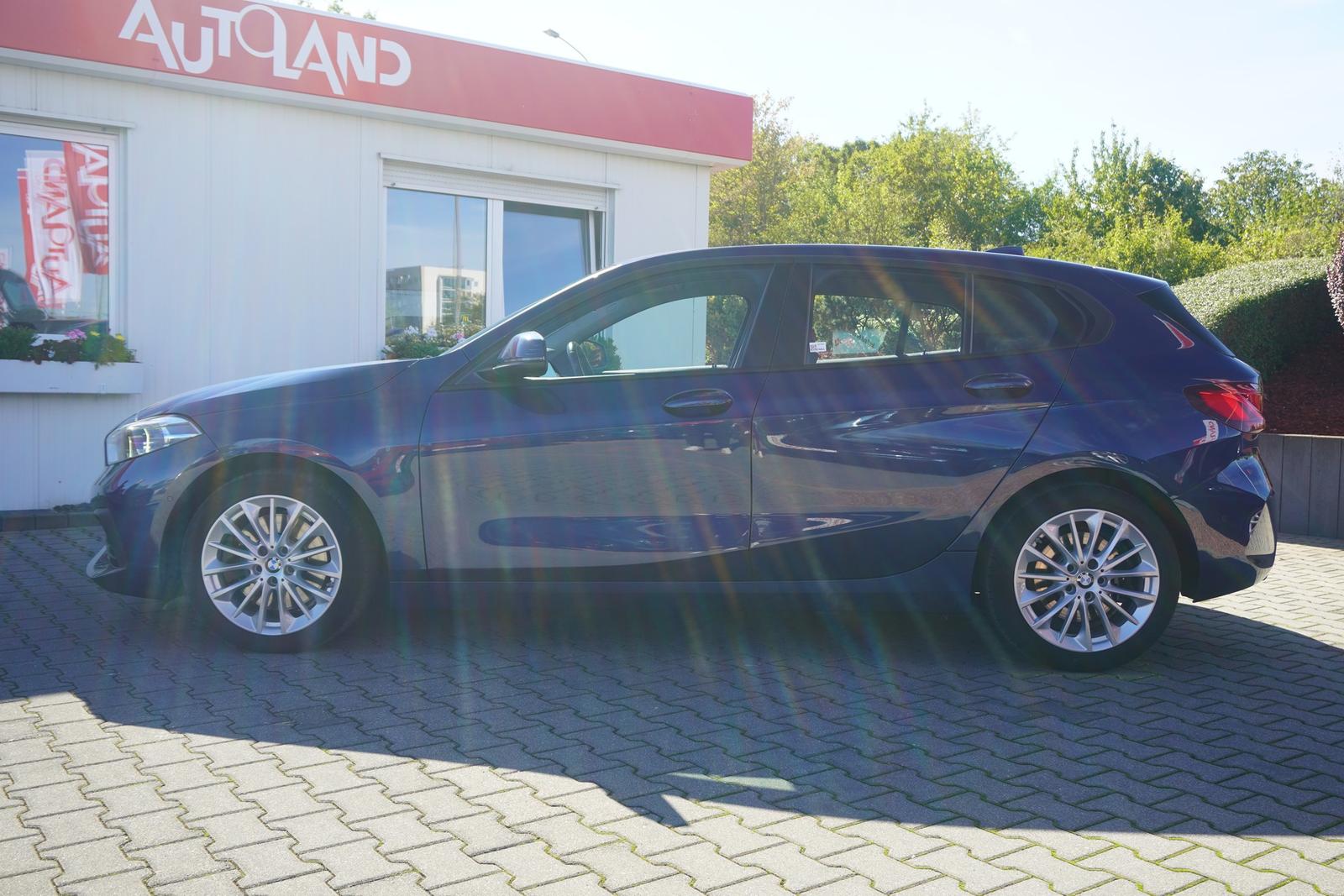 BMW 1 Series i Advantage Aut. LED Navi Kamera Sitzheizung, миниатюра 3