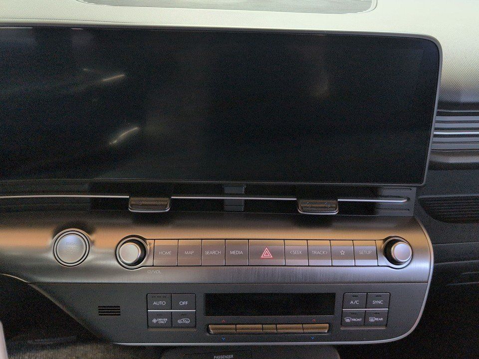 Fahrzeugabbildung Hyundai KONA HEV 1.6GDI AT TREND LICHT-P NAVI+KAMERA+QI+