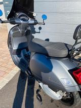 Vespa 300 GTS Supersport mit Garantie bis 2028 - VESPA 300 GTS SUPERSPORT