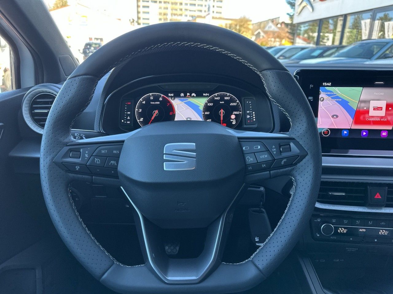 Fahrzeugabbildung SEAT Ibiza FR 1.0 TSI 116 PS 6-Gang - mit KI generiert/bearbeitet