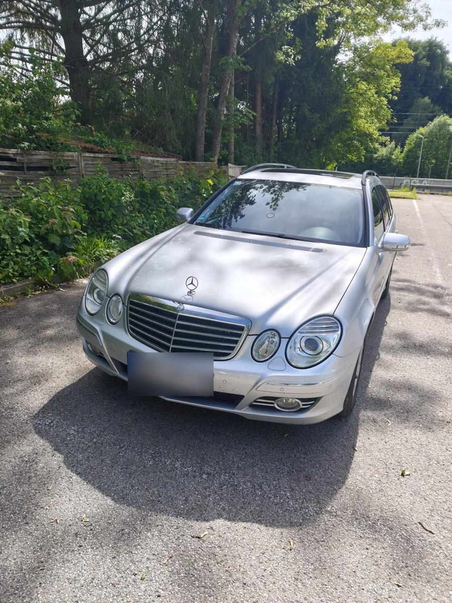 Mercedes-Benz E320, 2008