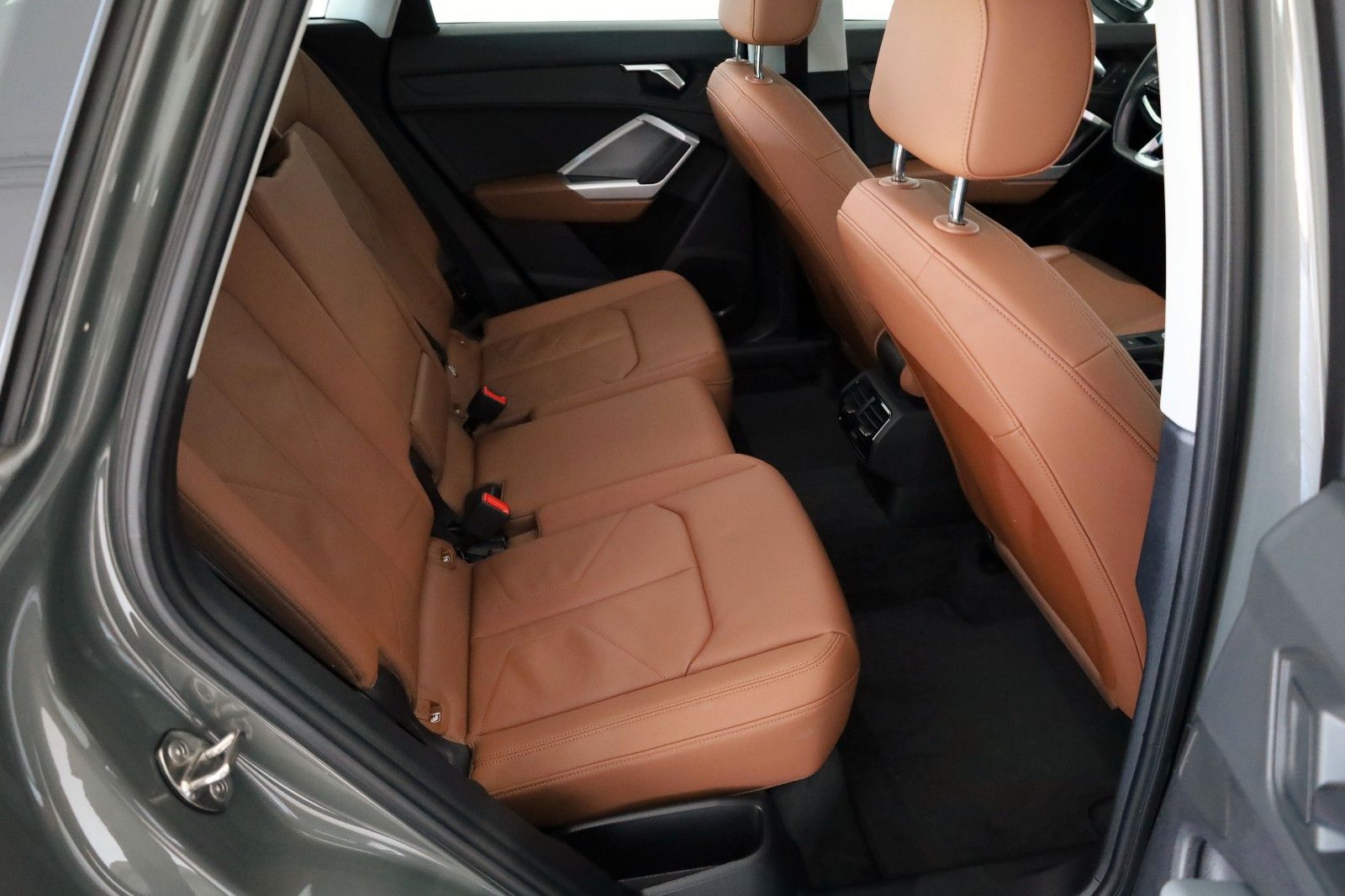 Fahrzeugabbildung Audi Q3 35 TDI advanced,Leder,Navi,LED,SH,Carplay