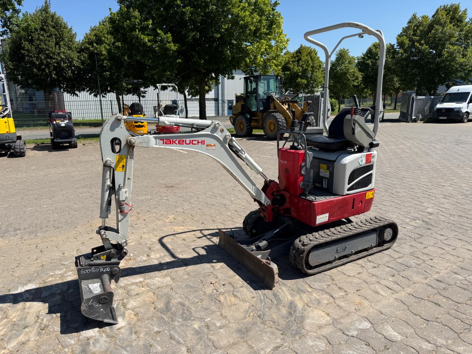 Takeuchi TB 210 R, Bj. 22, 500 BH, SW MS01, TL, GL