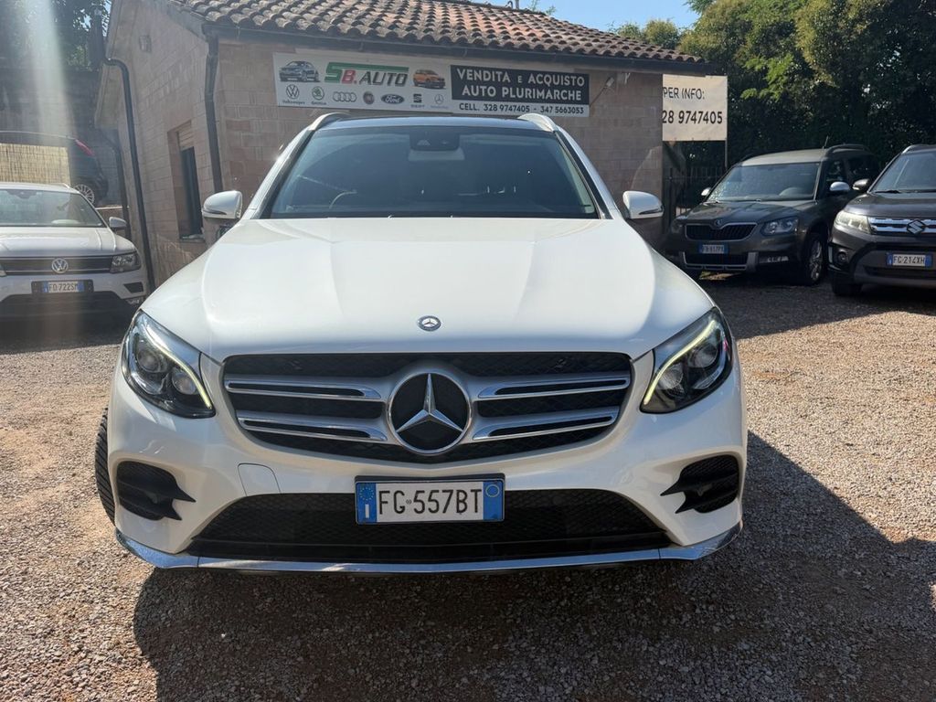Image of Mercedes-Benz GLC 220