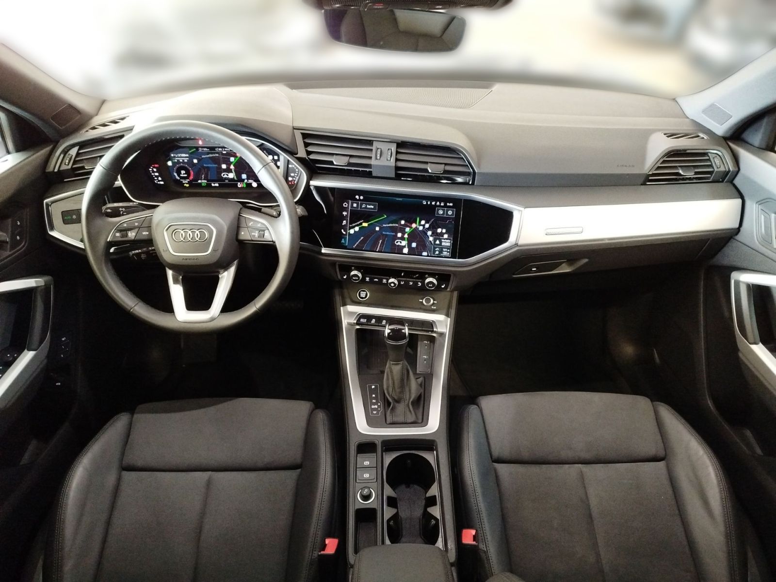 Audi Q3 - Bild 12