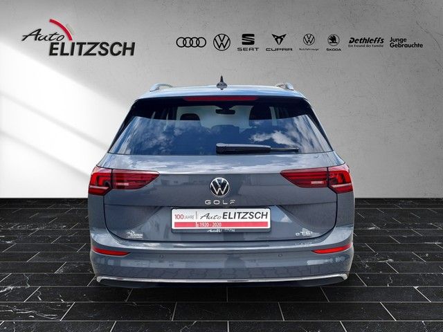 Fahrzeugabbildung Volkswagen Golf VIII Variant eTSI DSG Style Neues Modell